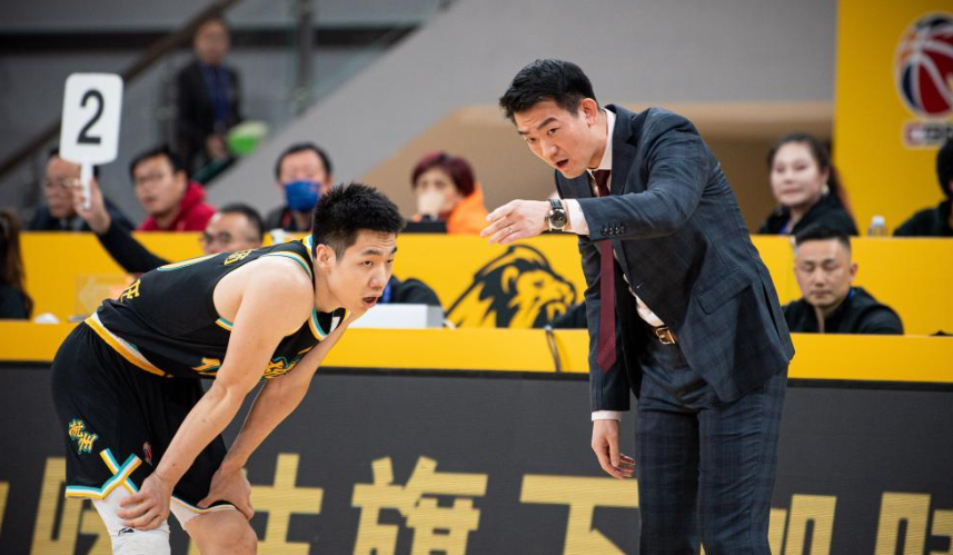 球队主教练谈团队备战计划,力争冲击成功的简单介绍 球队主教练谈团队备战计划,力争冲击成功的简单介绍