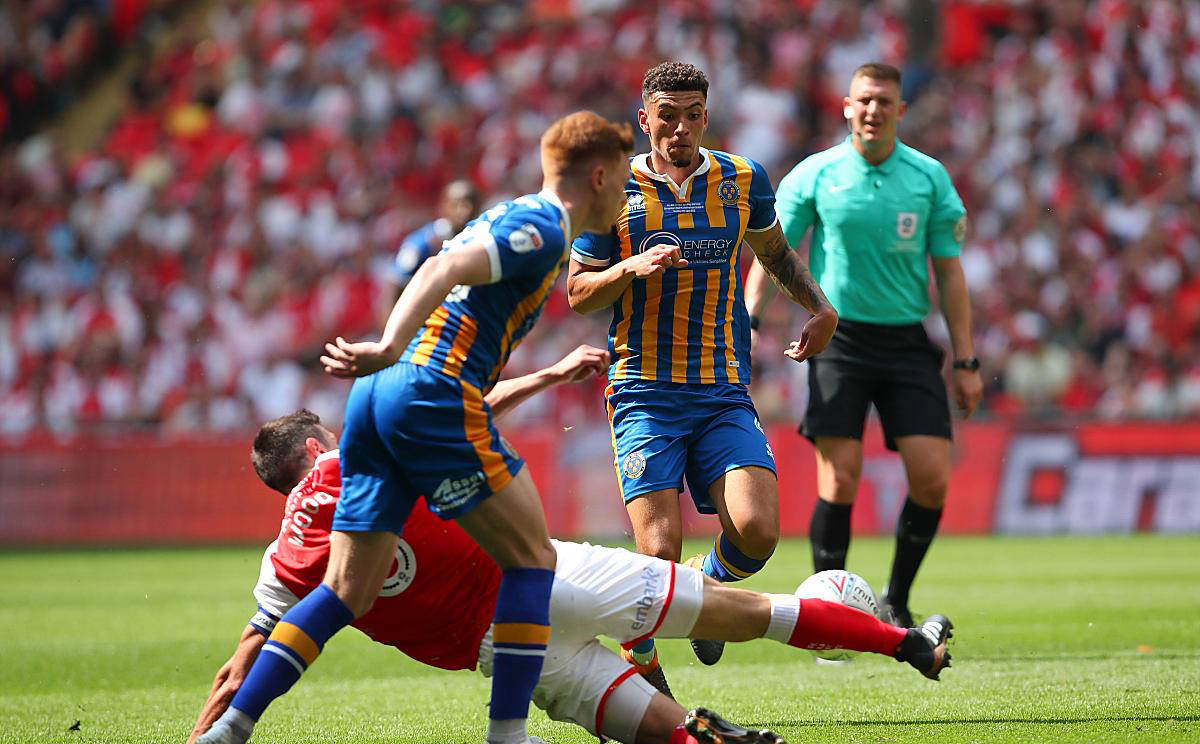 柏林赫塔战胜对手，势不可挡