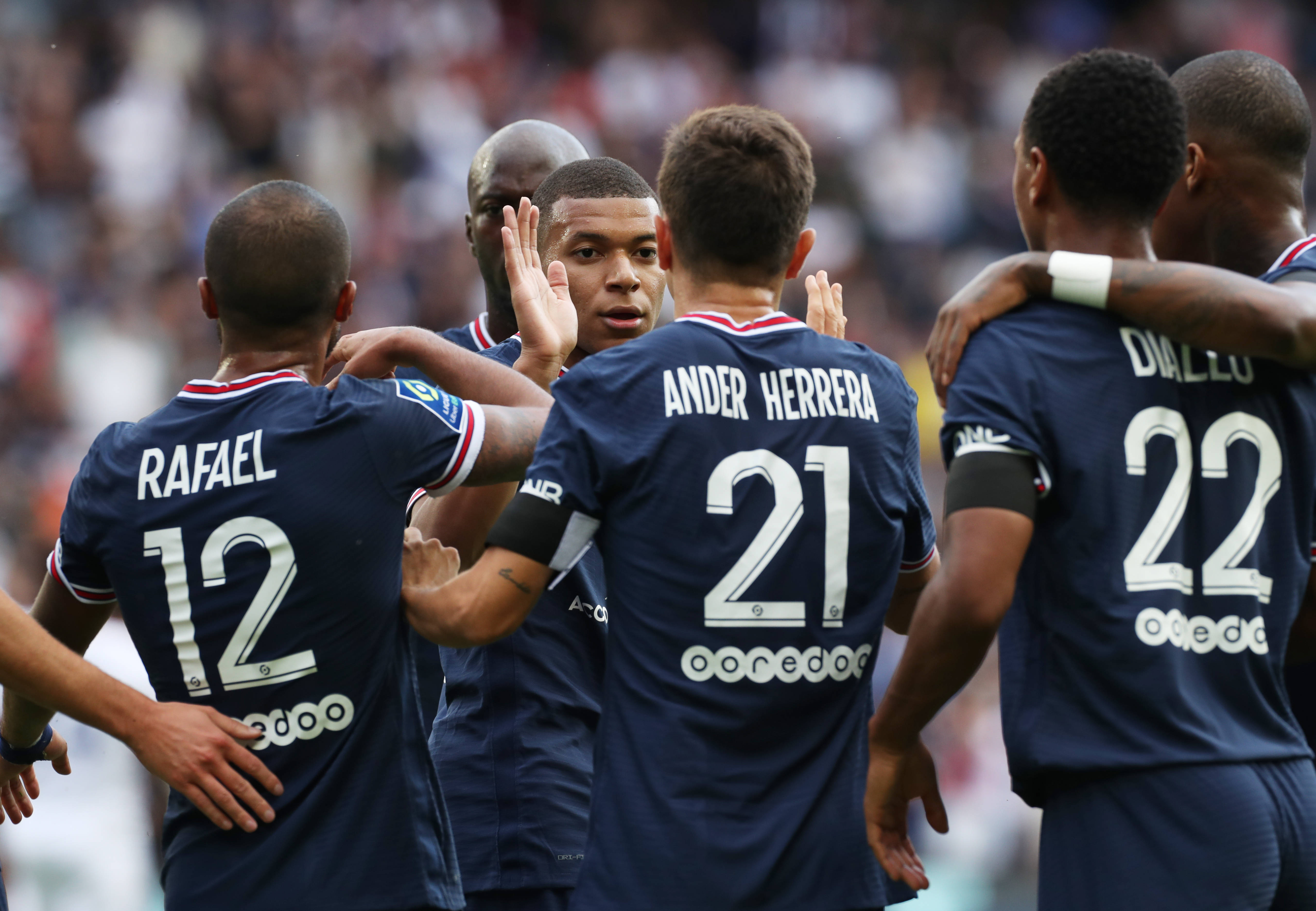 巴黎圣日尔曼全力备战，冠军之路继续点燃