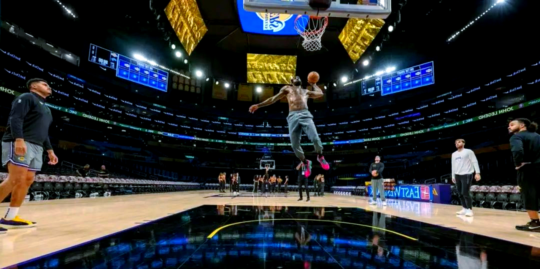 詹姆斯三节领衔先锋,率湖人逆转魔术的简单介绍 詹姆斯三节领衔先锋,率湖人逆转魔术的简单介绍