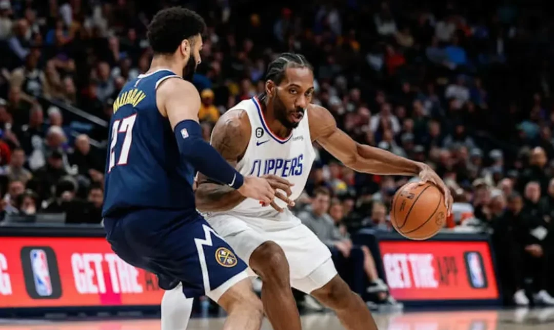 快船大胜篮网,莱昂纳德砍下27分 快船大胜篮网,莱昂纳德砍下27分