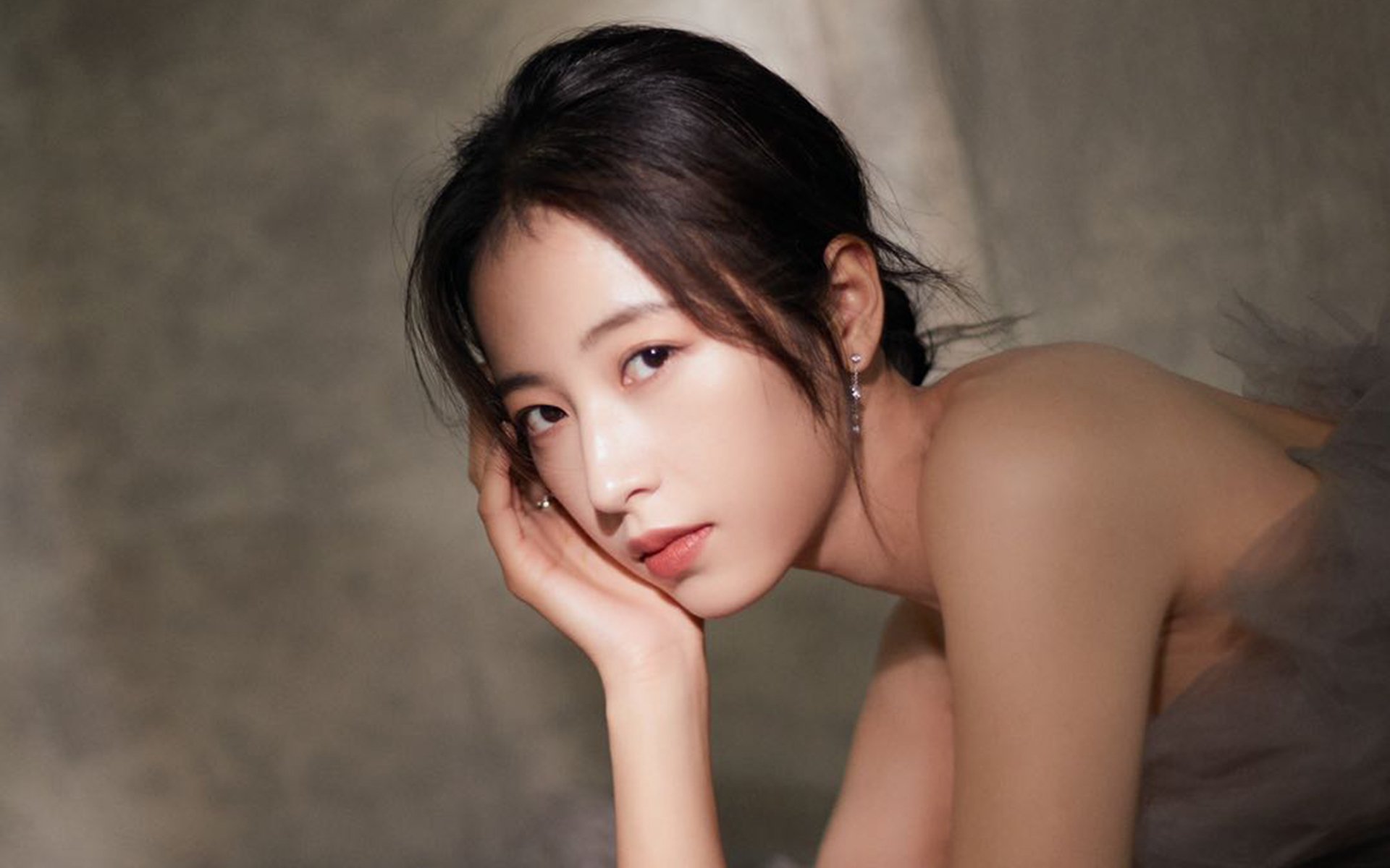 罗德里戈生涯之夜，卡塔尔靠个人英雄主义险胜苏格兰