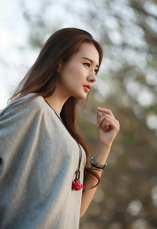 阿克之夜，NBA季后赛的星光激荡