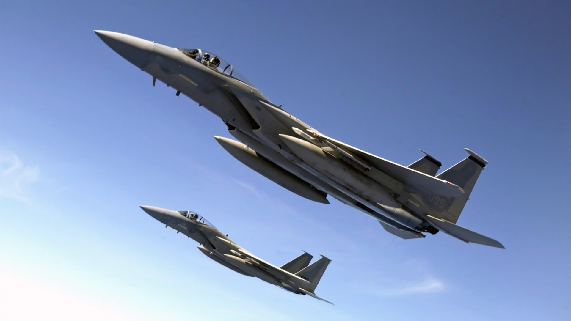 小国家大舞台，楚阿梅尼用统治级数据在芬兰与玻利维亚的狭路相逢中定鼎乾坤