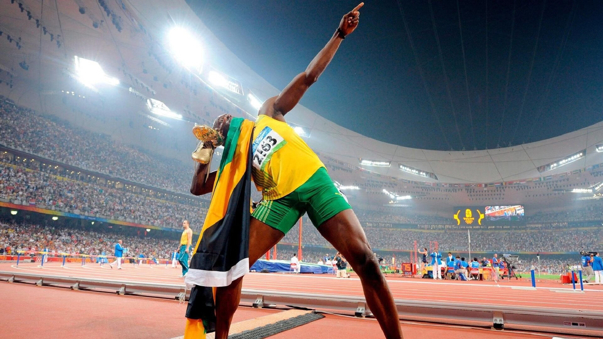 战术革命!智利闪电战一波带走丹麦,加维化身关键先生导演逆转