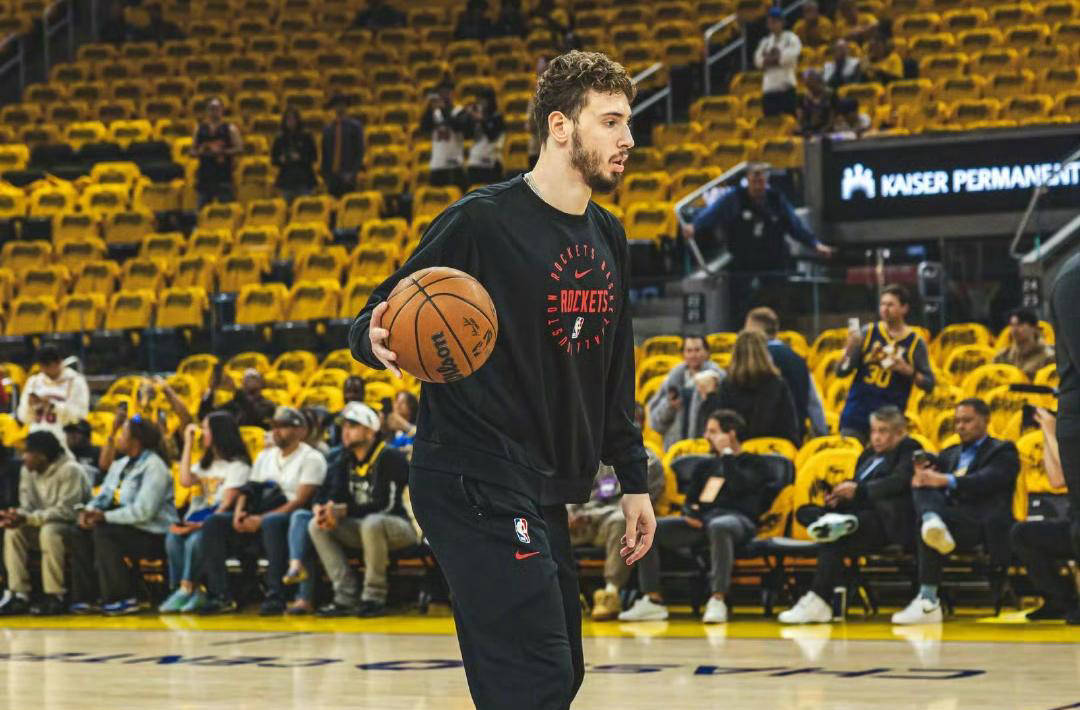 范弗利特关键战不手软，掘金粉碎奇才