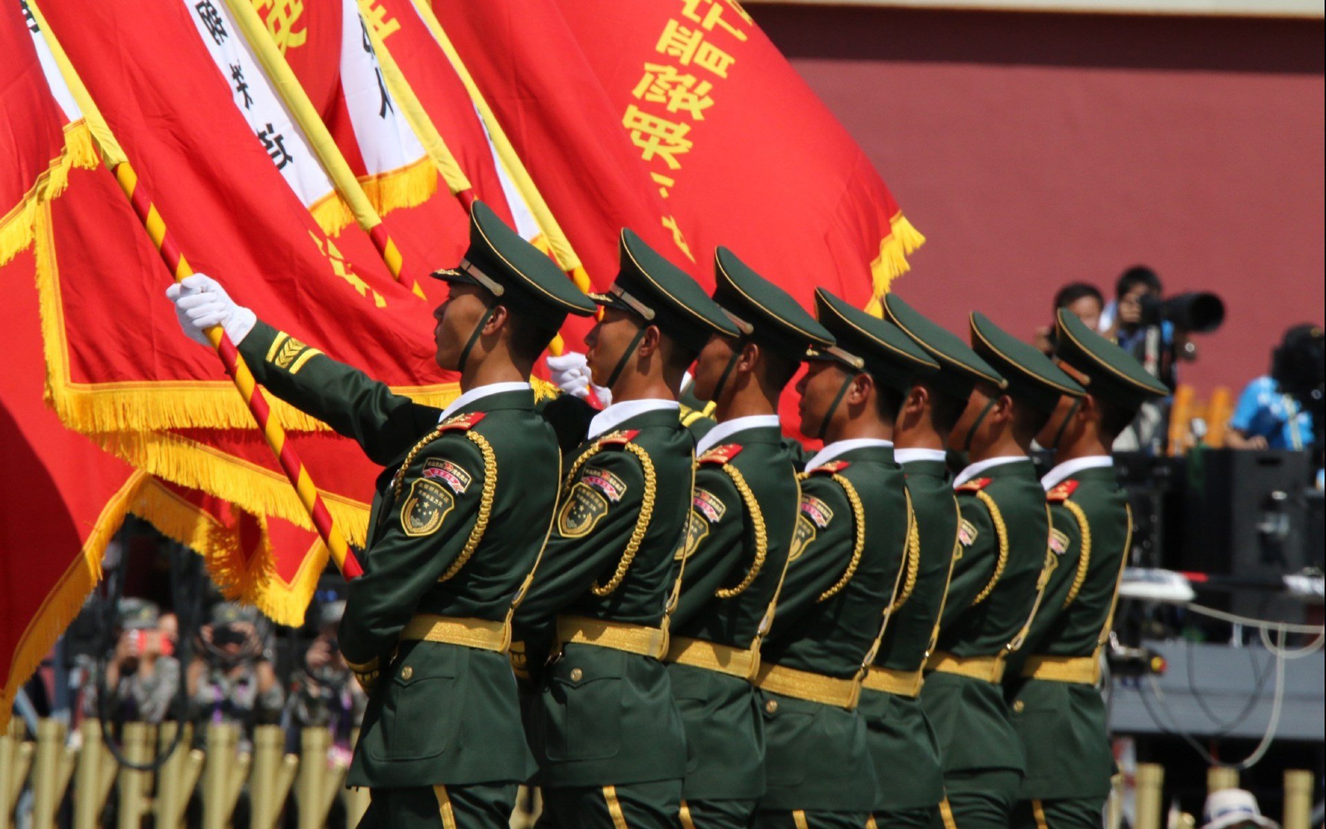 风暴之巅,2026世界杯B组,荷兰横扫加纳,哈基米绝命一击改写足球版图